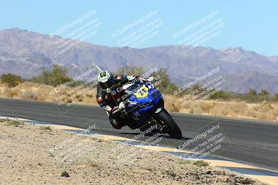 media/Feb-13-2022-SoCal Trackdays (Sun) [[c9210d39ca]]/Turn 7 Inside (1040am)/